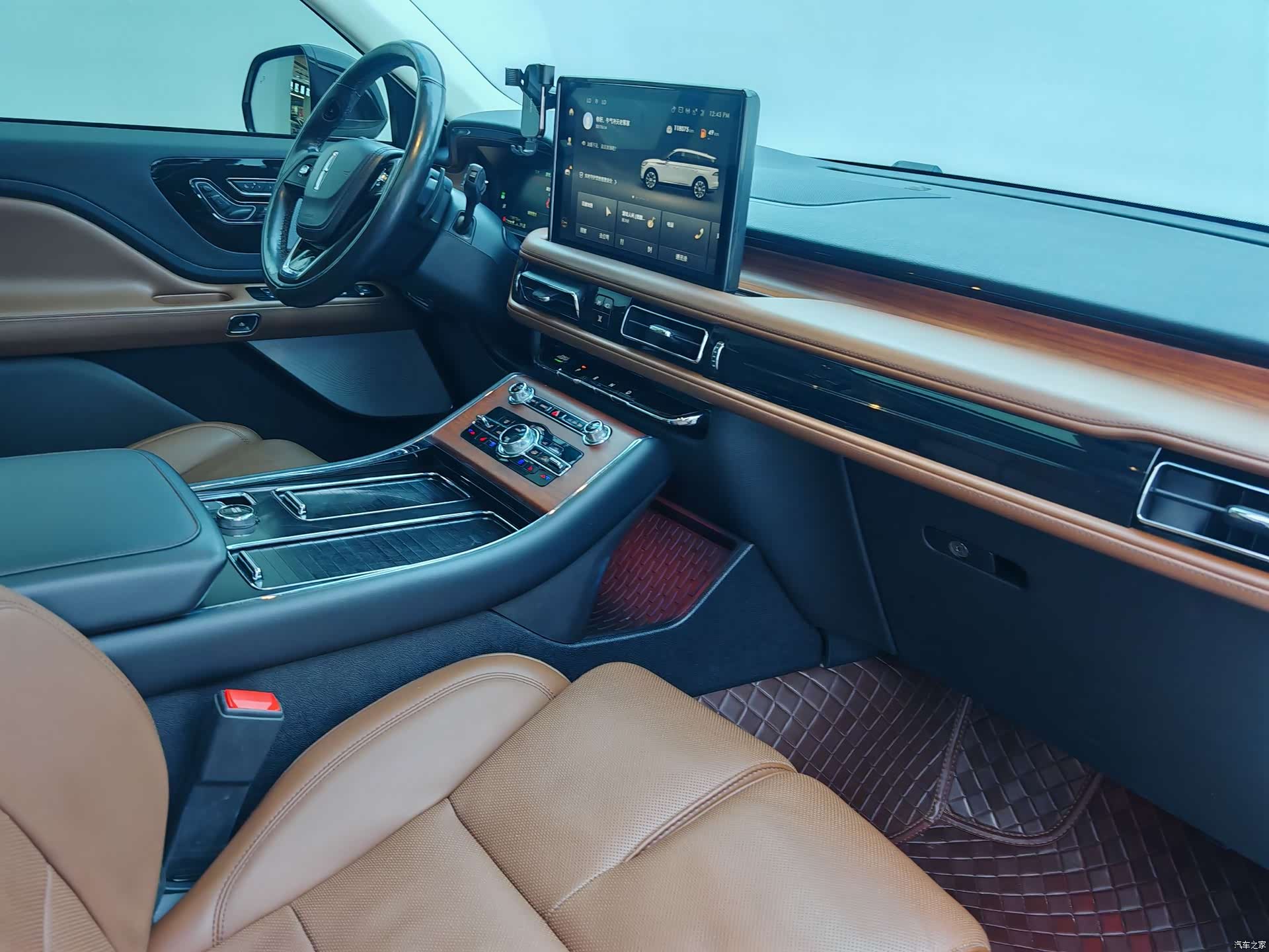 Lincoln Aviator, 2022 17