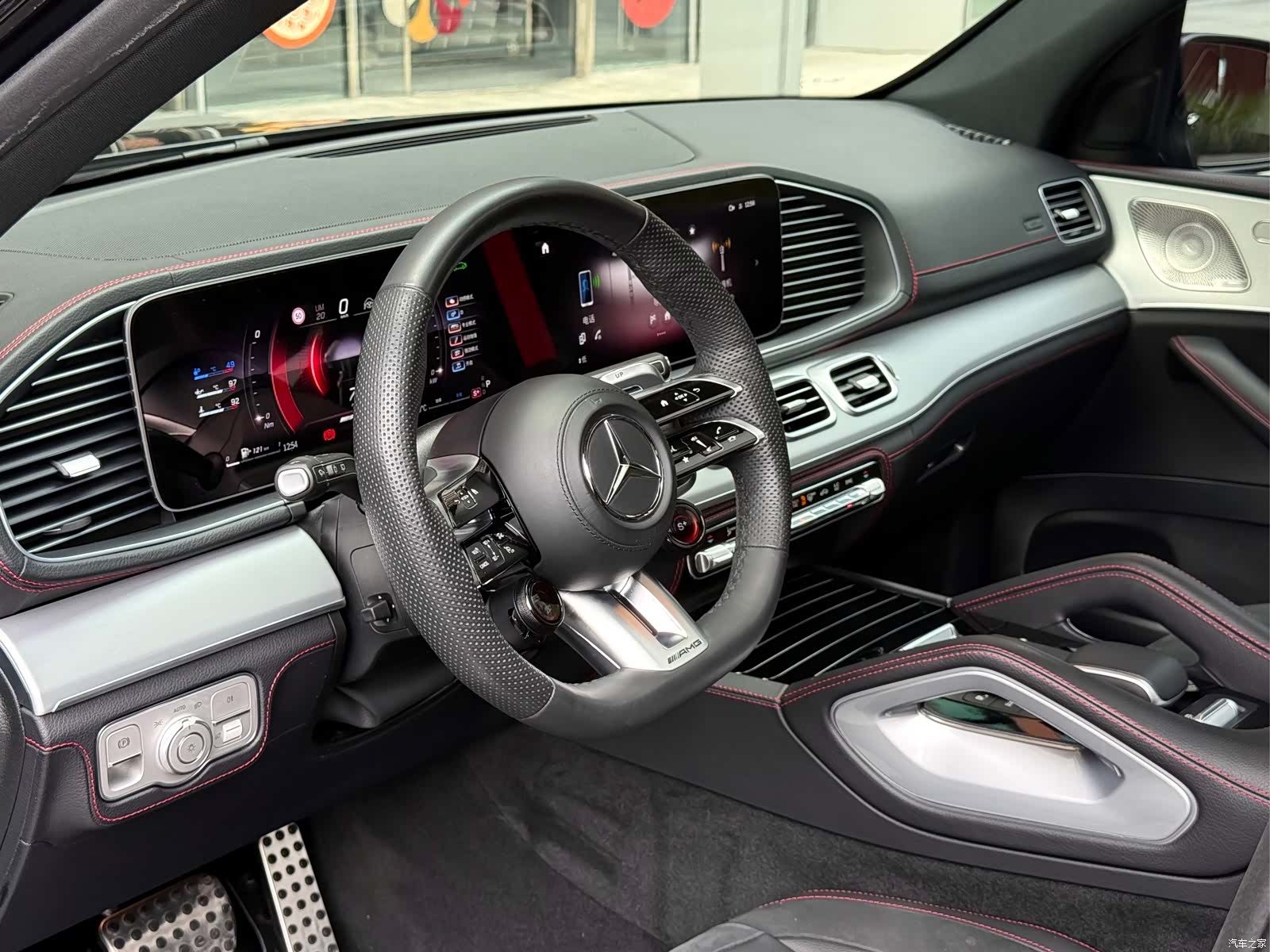 Mercedes-Benz GLE, 2024 10