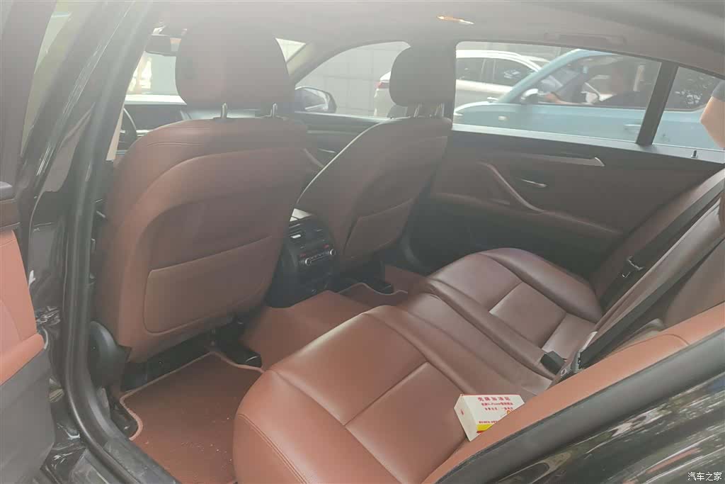 BMW 5 Series, 2017 11