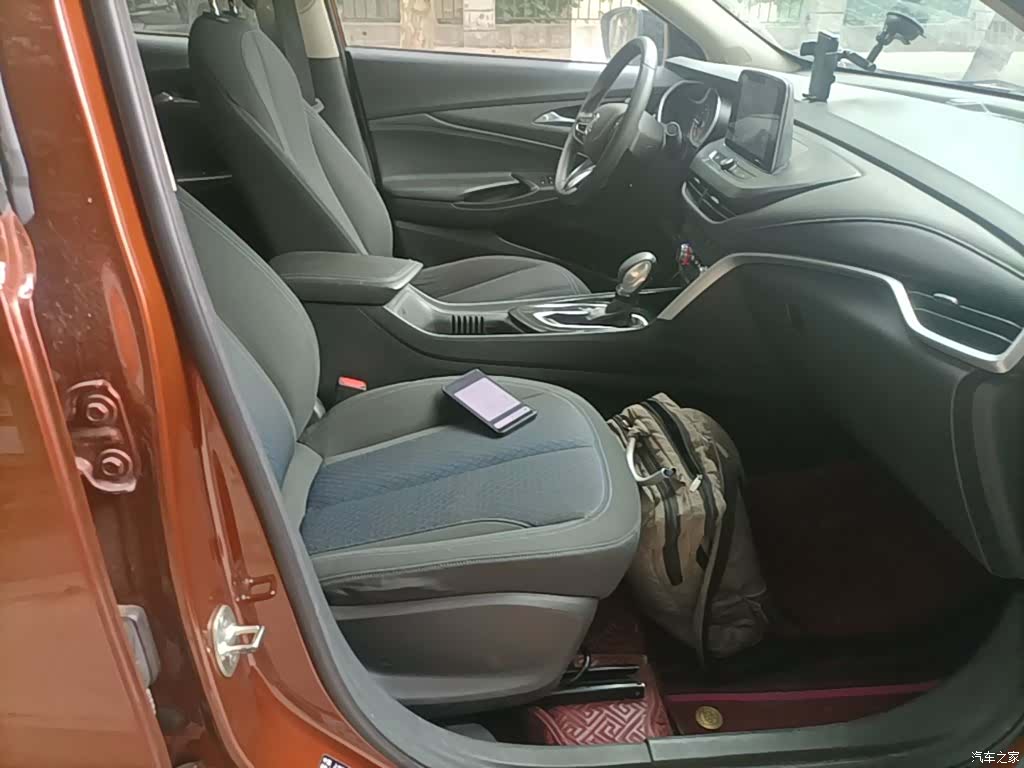 Buick Encore, 2021 25