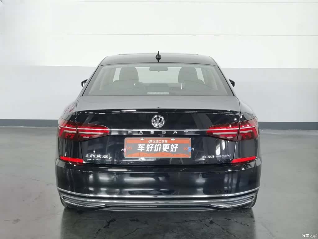 Volkswagen Passat, 2020 4