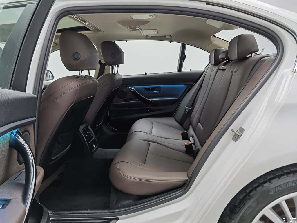 BMW 3 Series, 2018 15