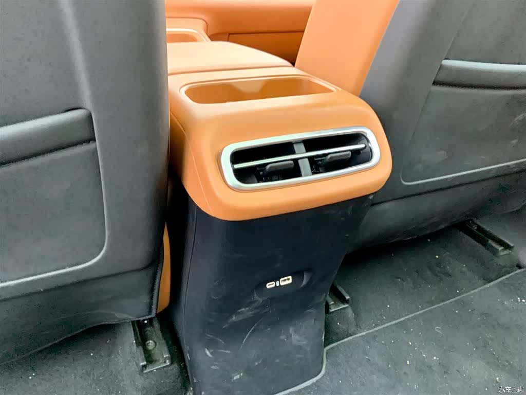 Leapmotor C10, 2025 27