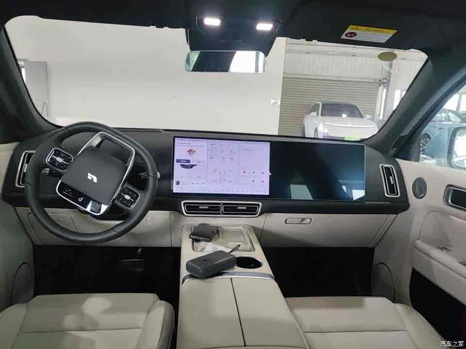 Li Auto L7, 2025 все фото