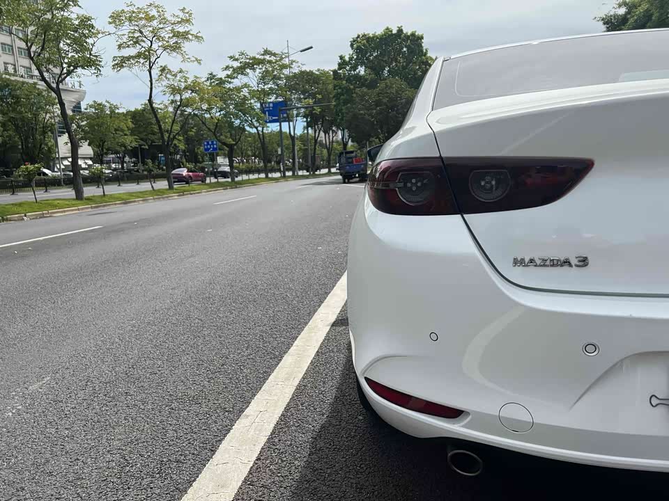 Mazda 3 Angkesaila Mazda 3 Angkesaila