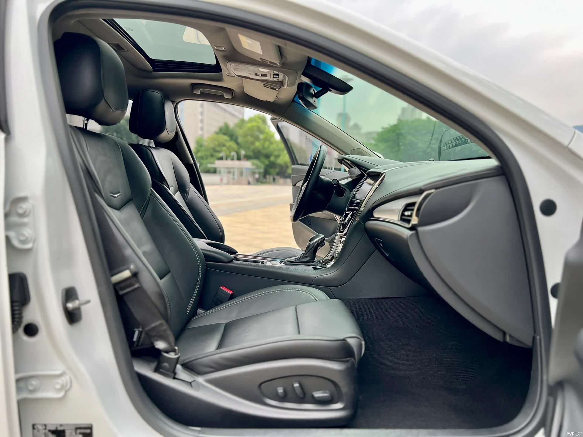Cadillac ATS-L, 2018 13