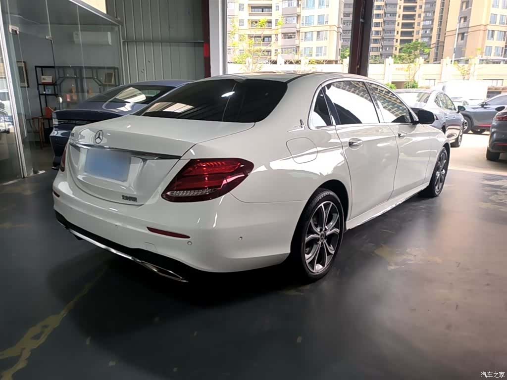 Mercedes-Benz E-Class, 2020 7