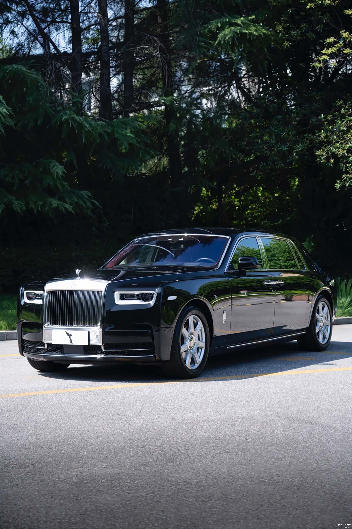 Rolls-Royce Phantom, 2020 16