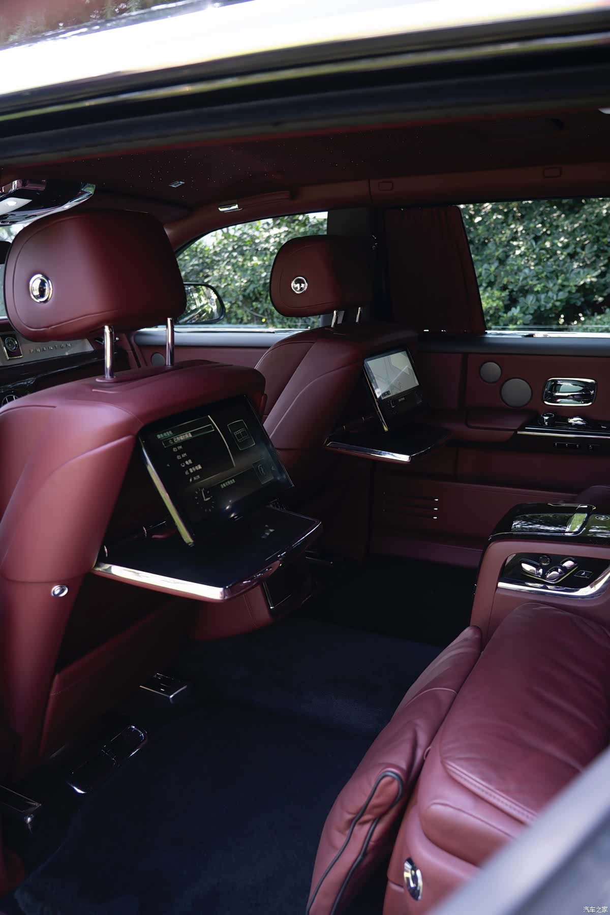 Rolls-Royce Phantom, 2020 30