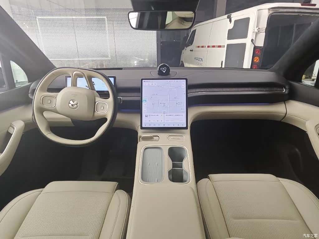 NIO ES6, 2023 4