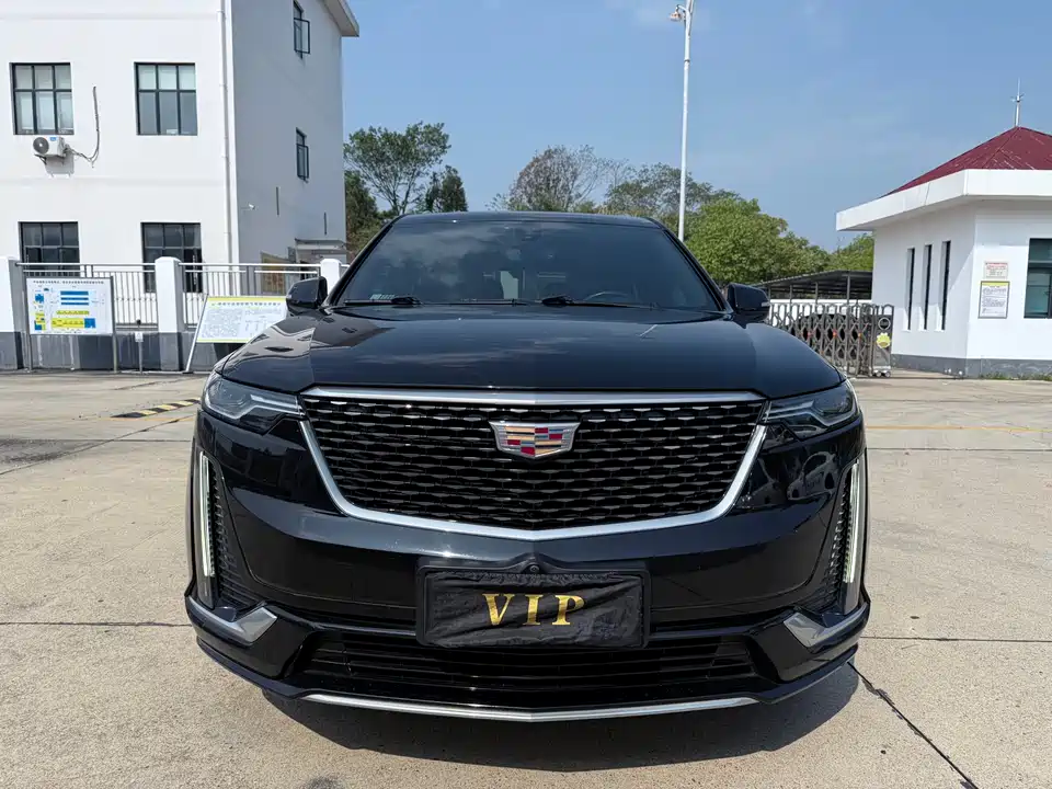 Cadillac XT6