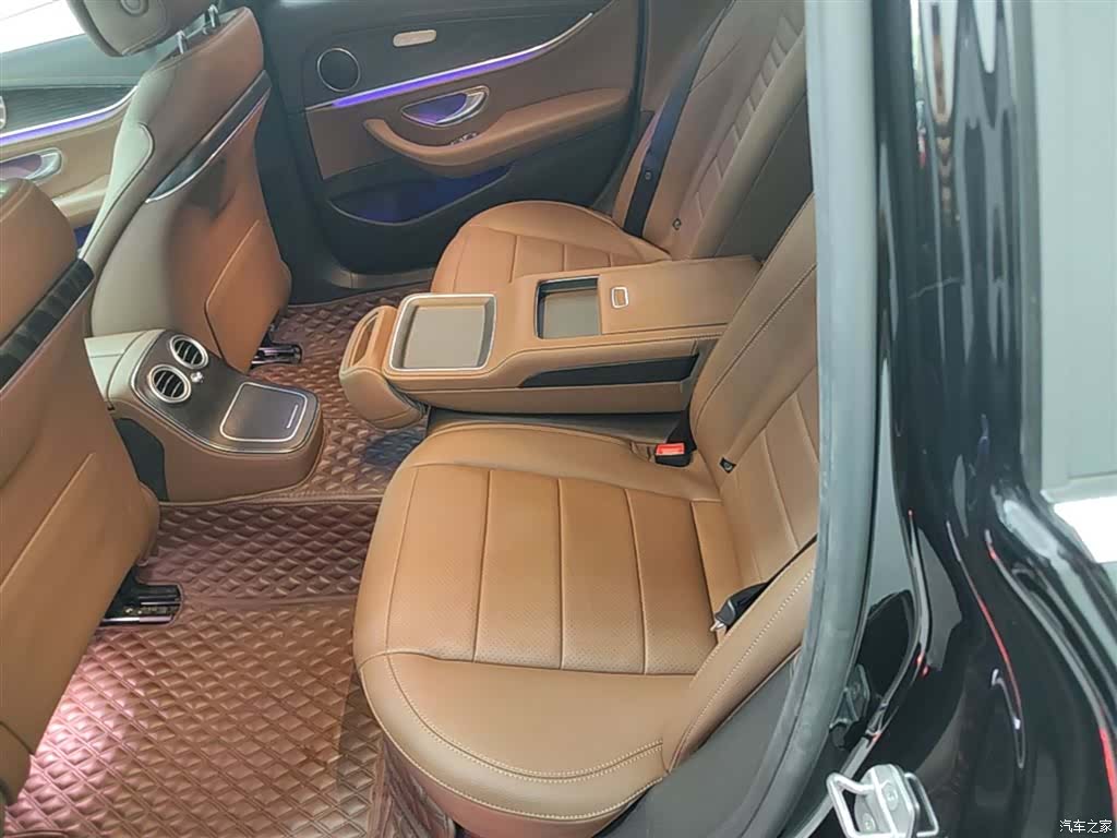 Mercedes-Benz E-Class, 2021 17