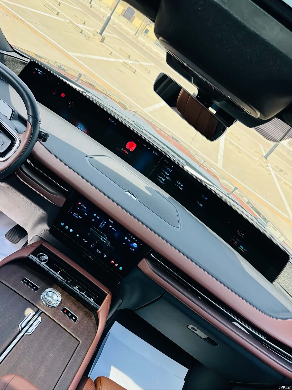 Lincoln Navigator, 2025 27