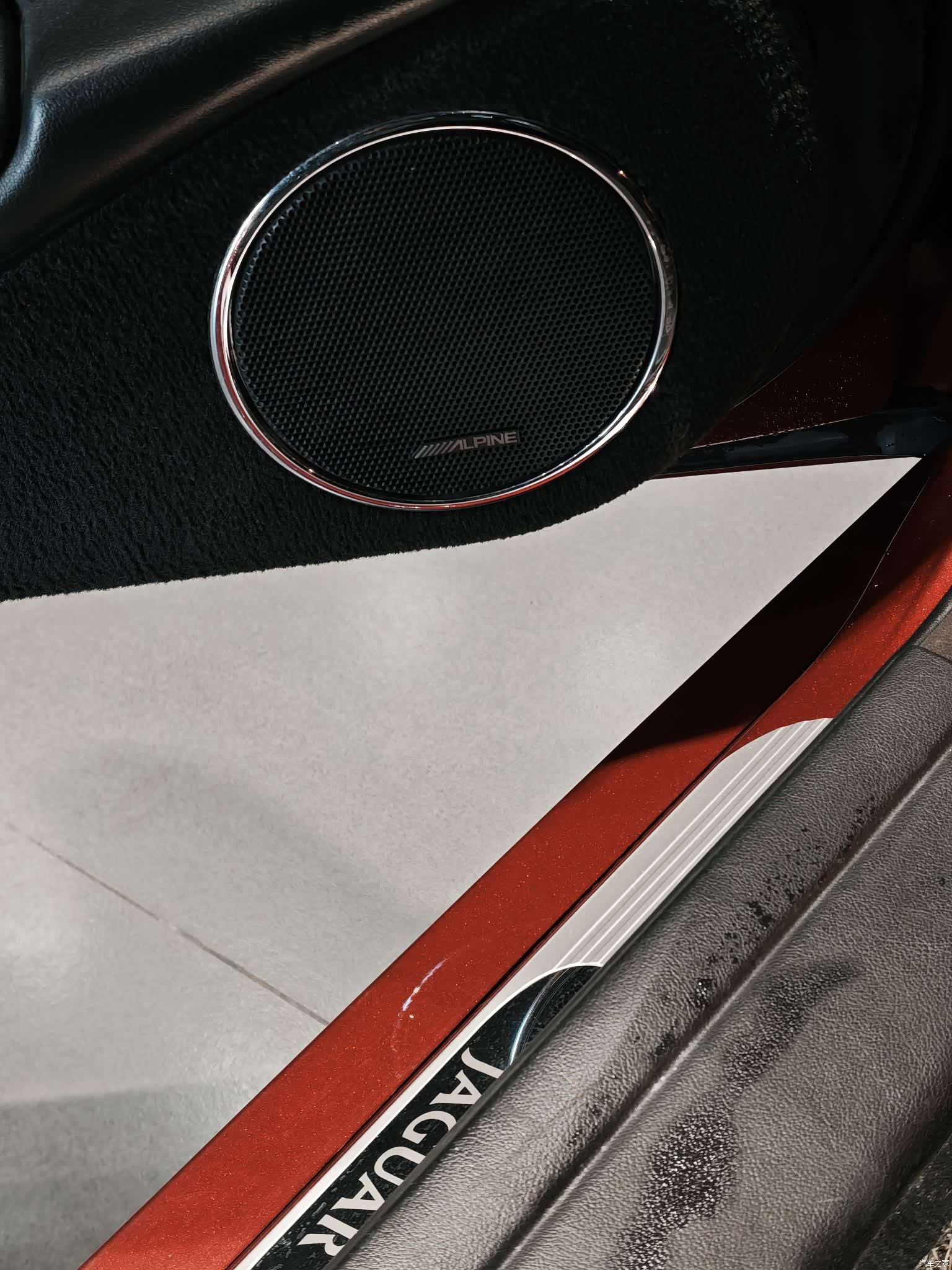 Jaguar XJ, 2009 15