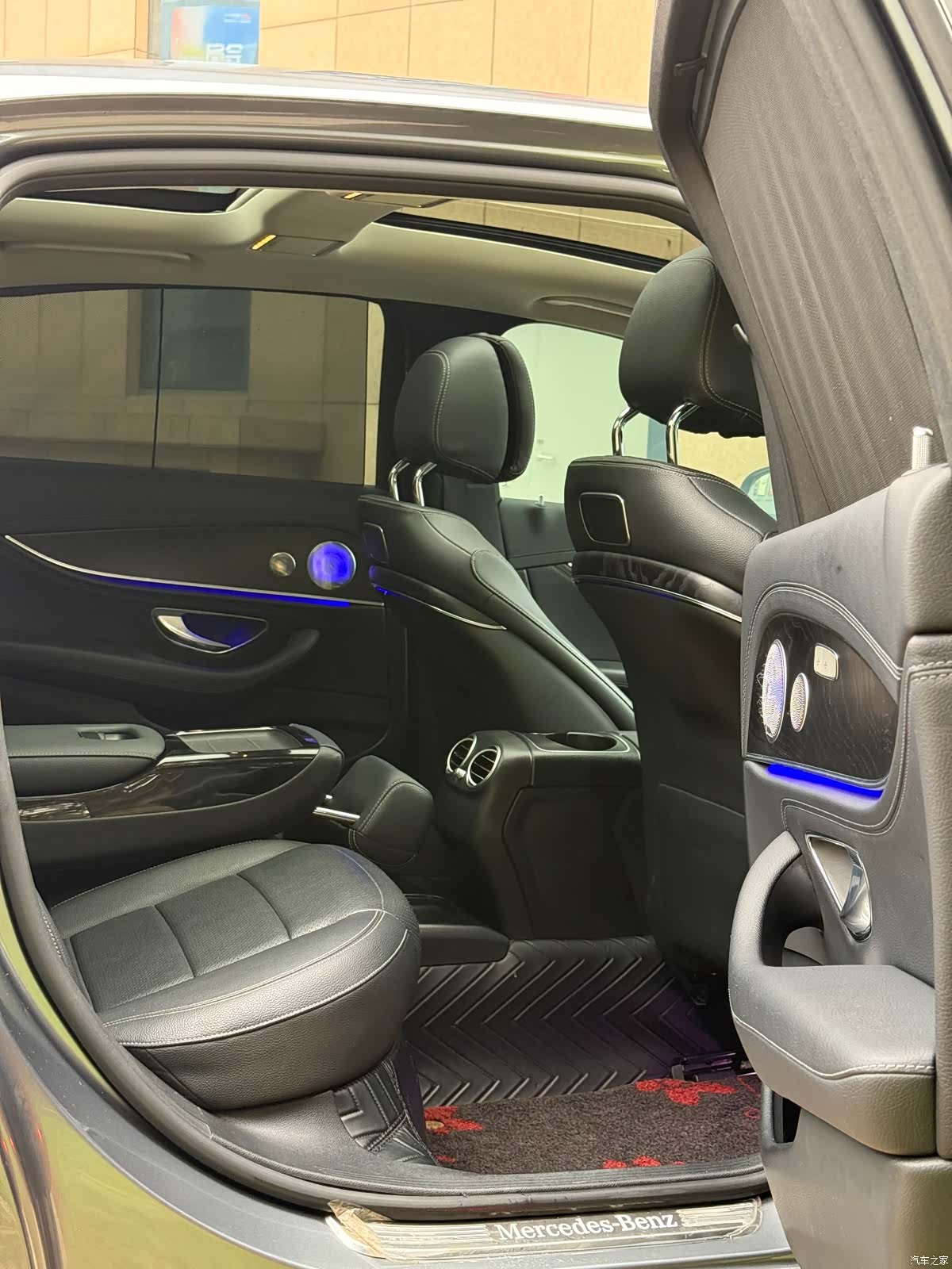 Mercedes-Benz E-Class, 2018 27