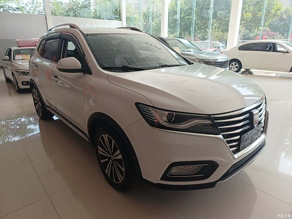 Roewe RX5, 2021 4