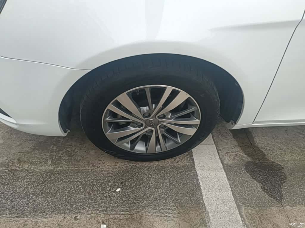 Geely Emgrand, 2019 23