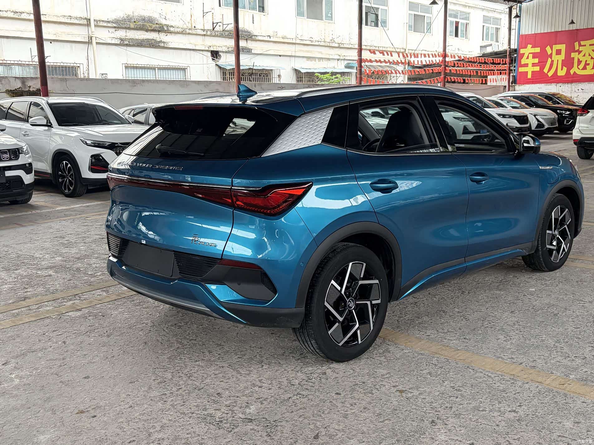 BYD Yuan, 2022 8