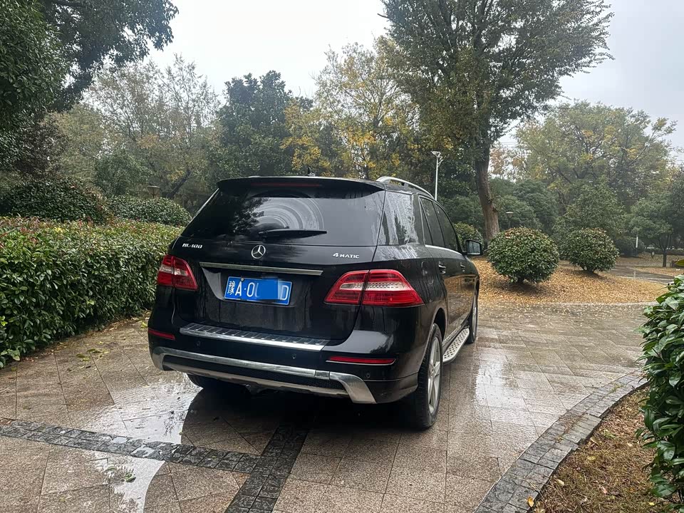 Mercedes-Benz M class