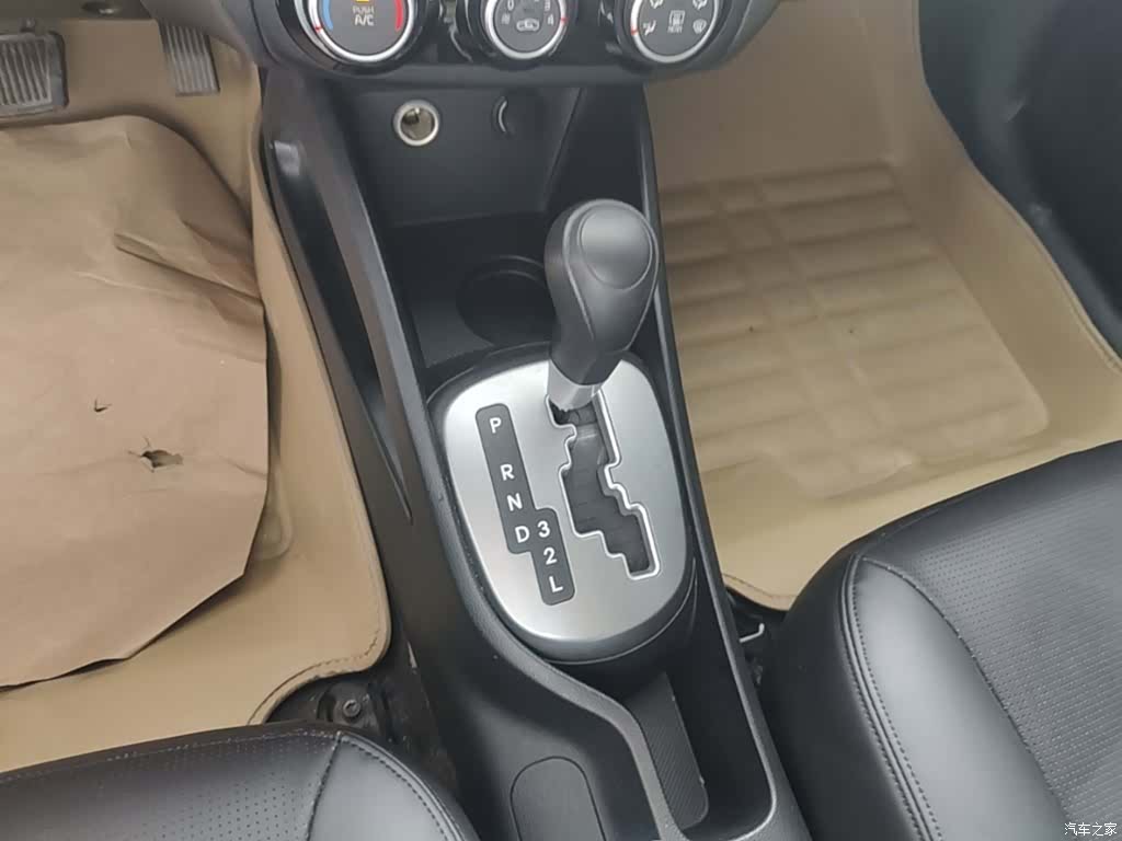 Kia K2, 2016 14