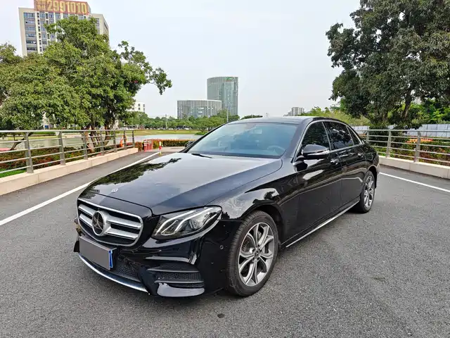 Mercedes-Benz E-Class 2020 — купить из Китая под заказ