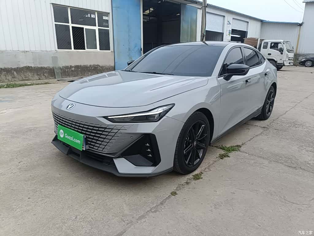Changan UNI-V, 2023 1