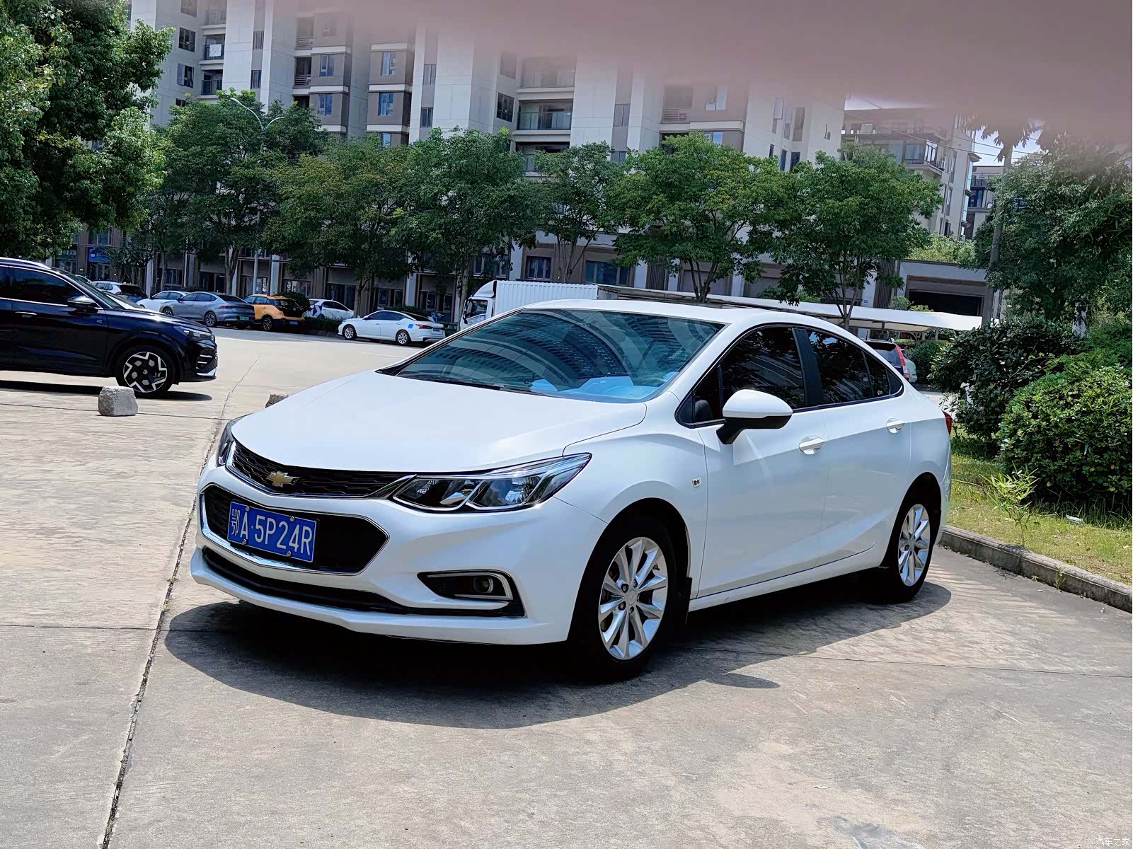 Chevrolet 320, 2018 1