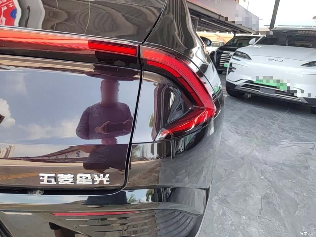 Wuling Starlight, 2024 8