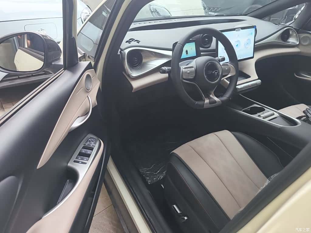 BYD Dolphin, 2026 16