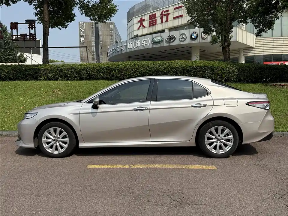 Toyota Camry Toyota Camry
