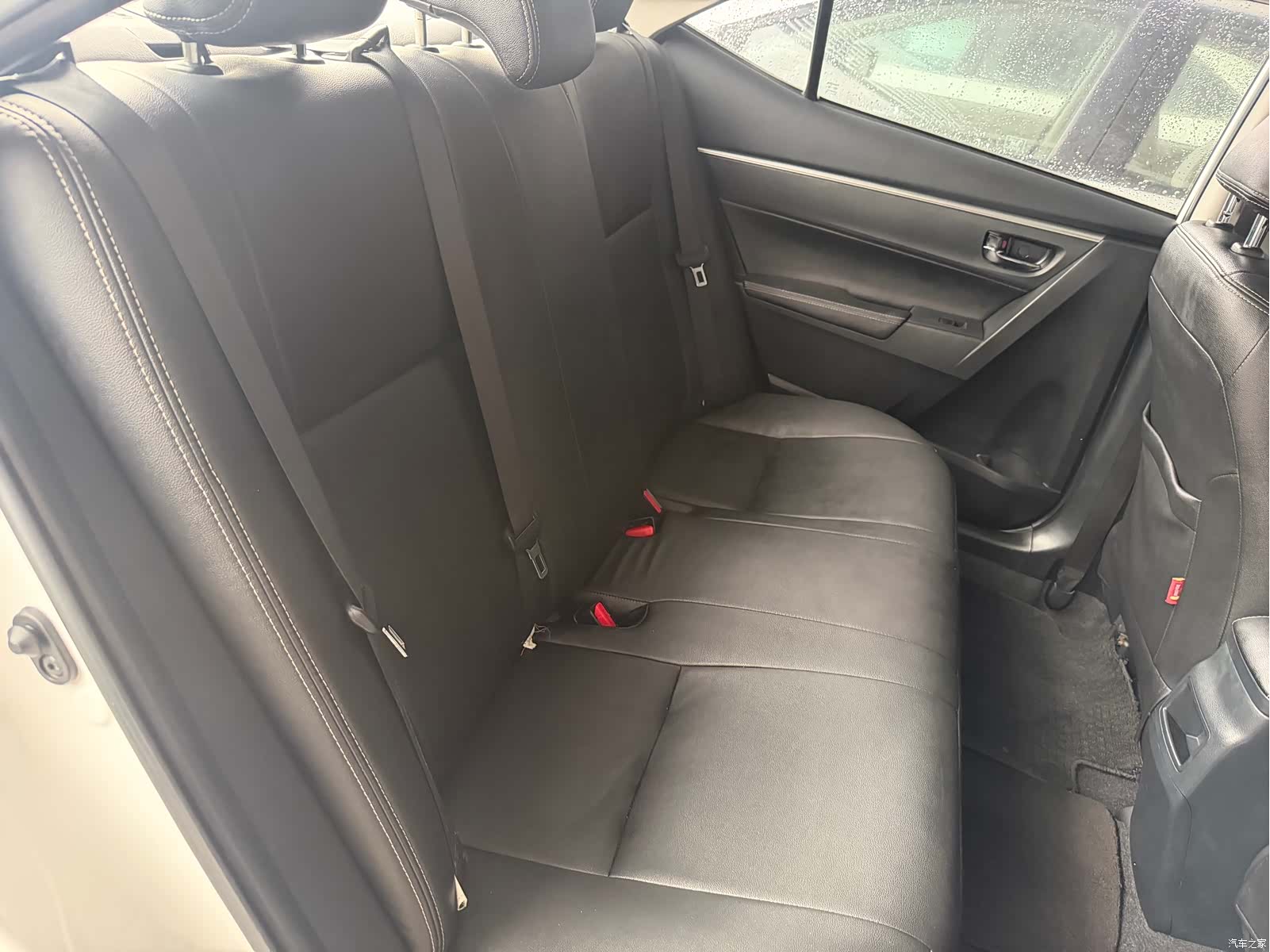 Toyota Corolla, 2016 26