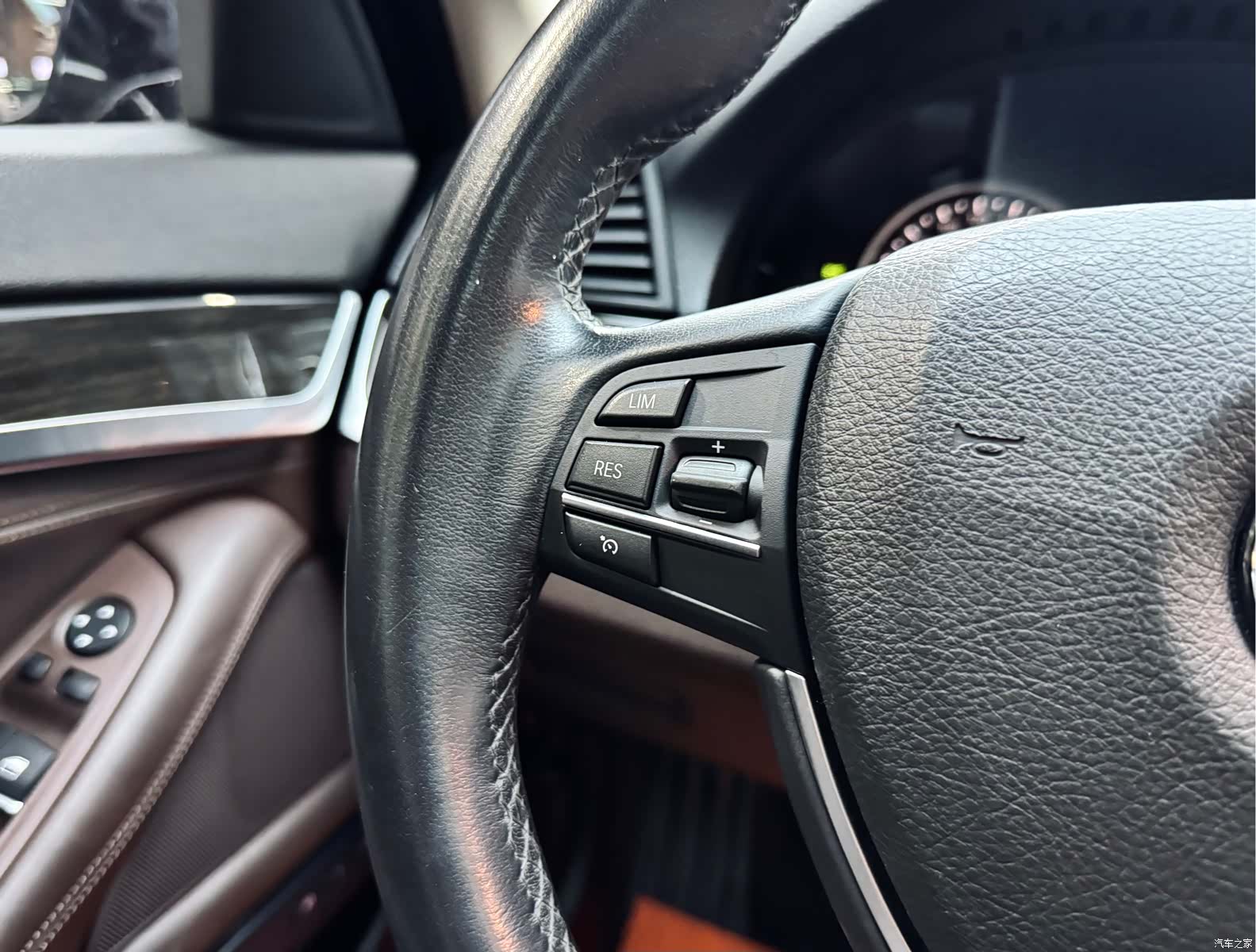 BMW 5 Series, 2016 21