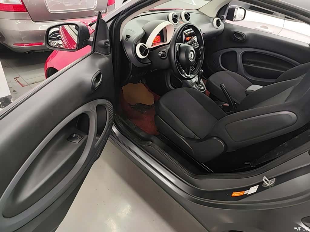 Smart Fortwo, 2017 16