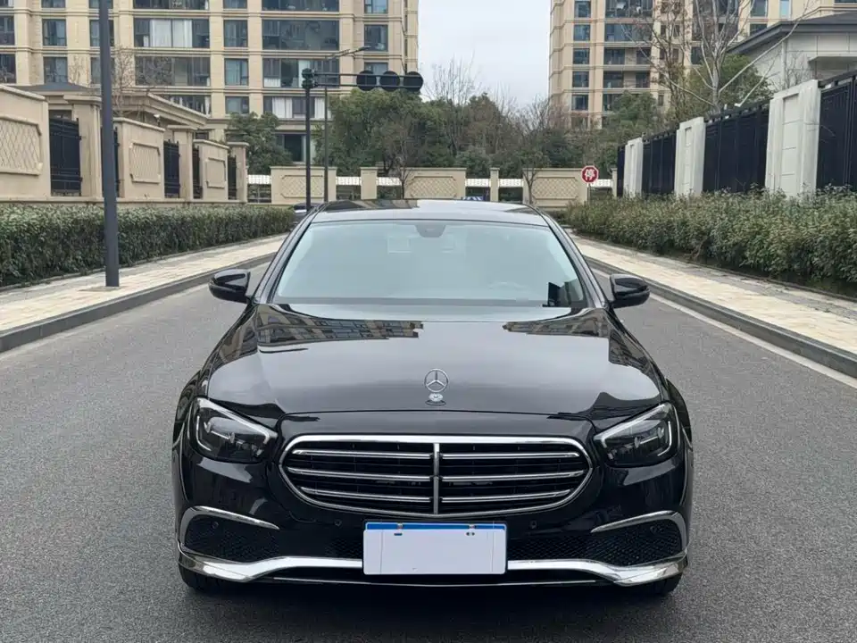 Mercedes-Benz E-class Mercedes-Benz E-class