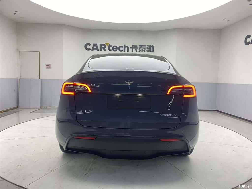 Tesla Model Y, 2021 6