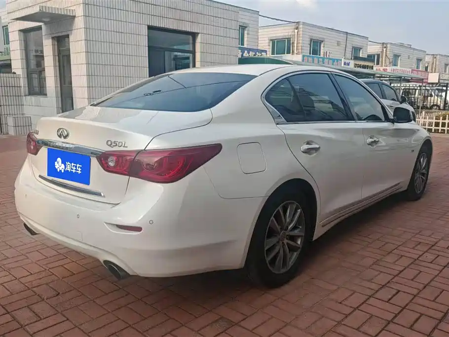 Infiniti Q50L Infiniti Q50L