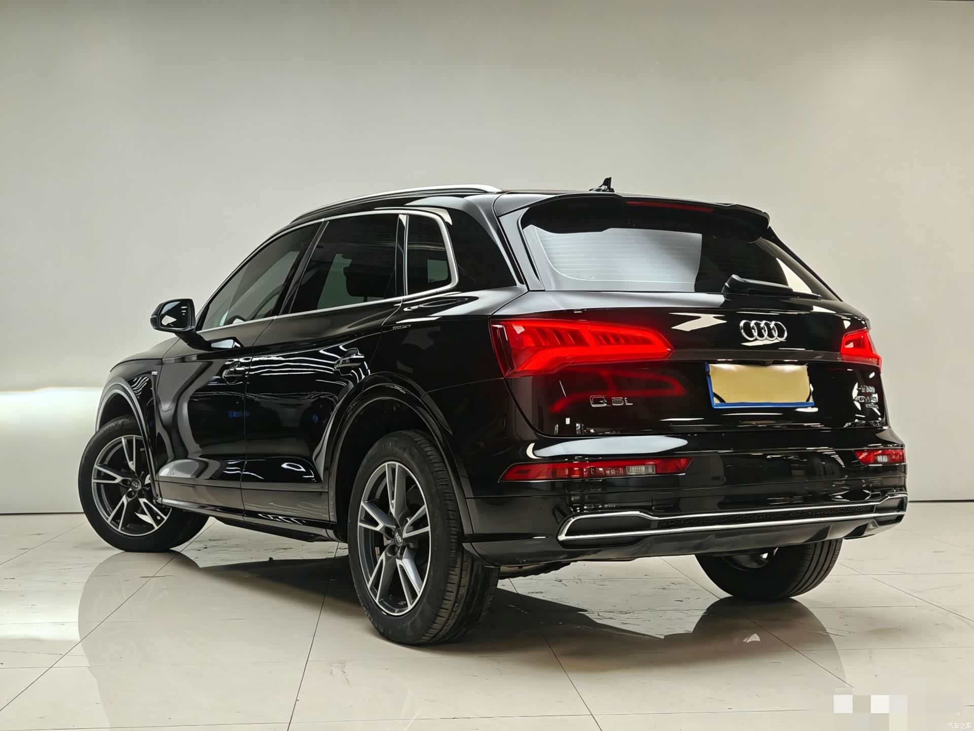 Audi Q5L, 2020 19