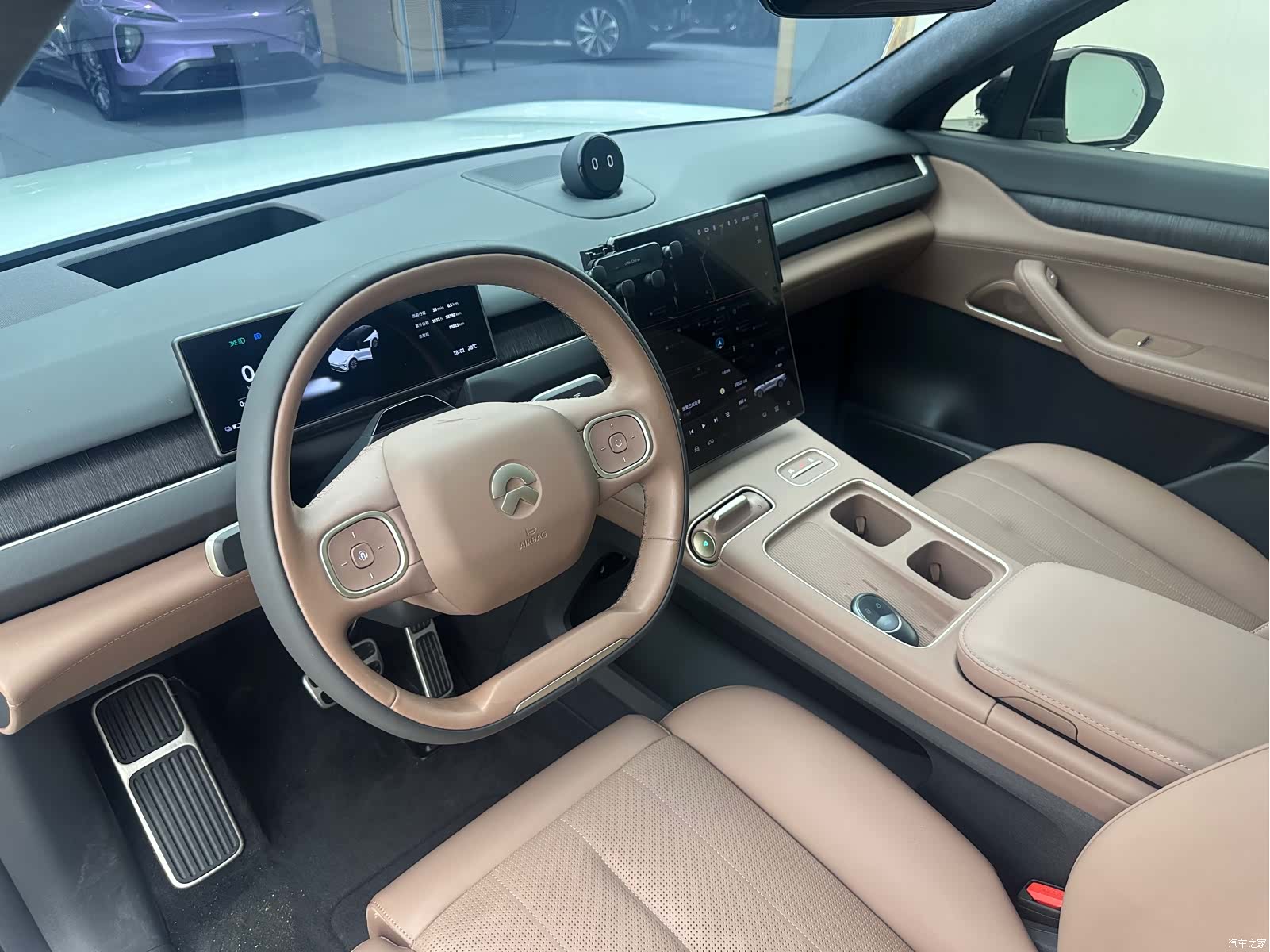 NIO ES8, 2024 6