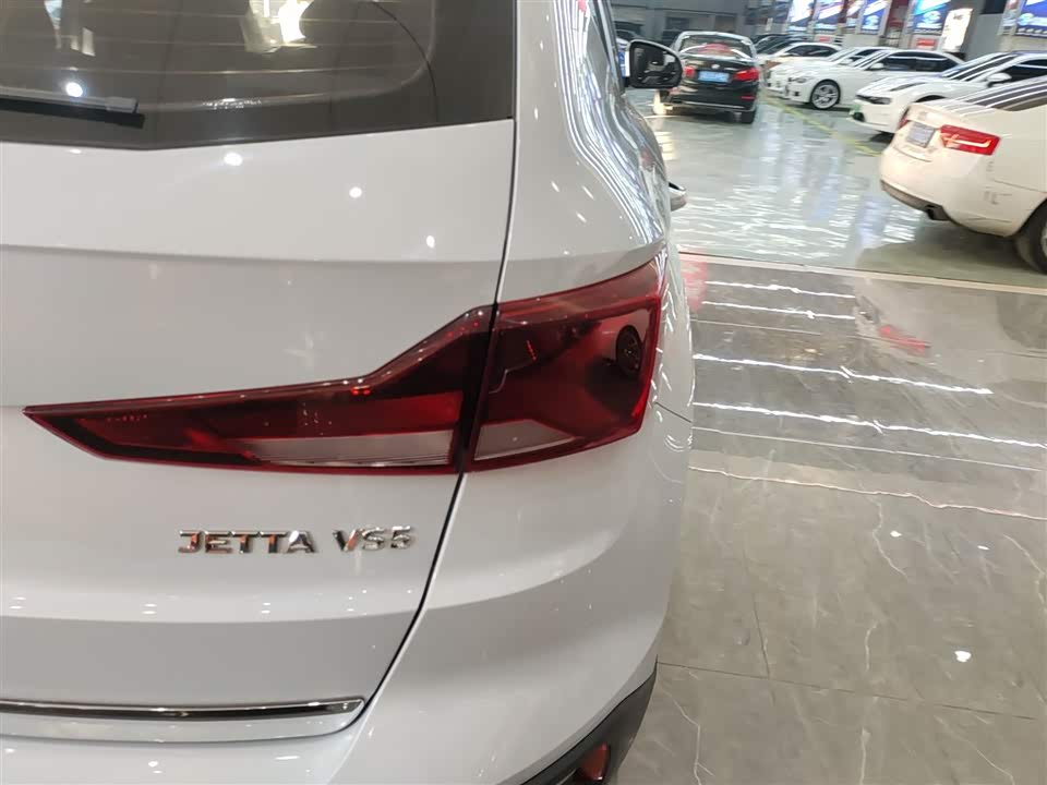 Jetta VS5