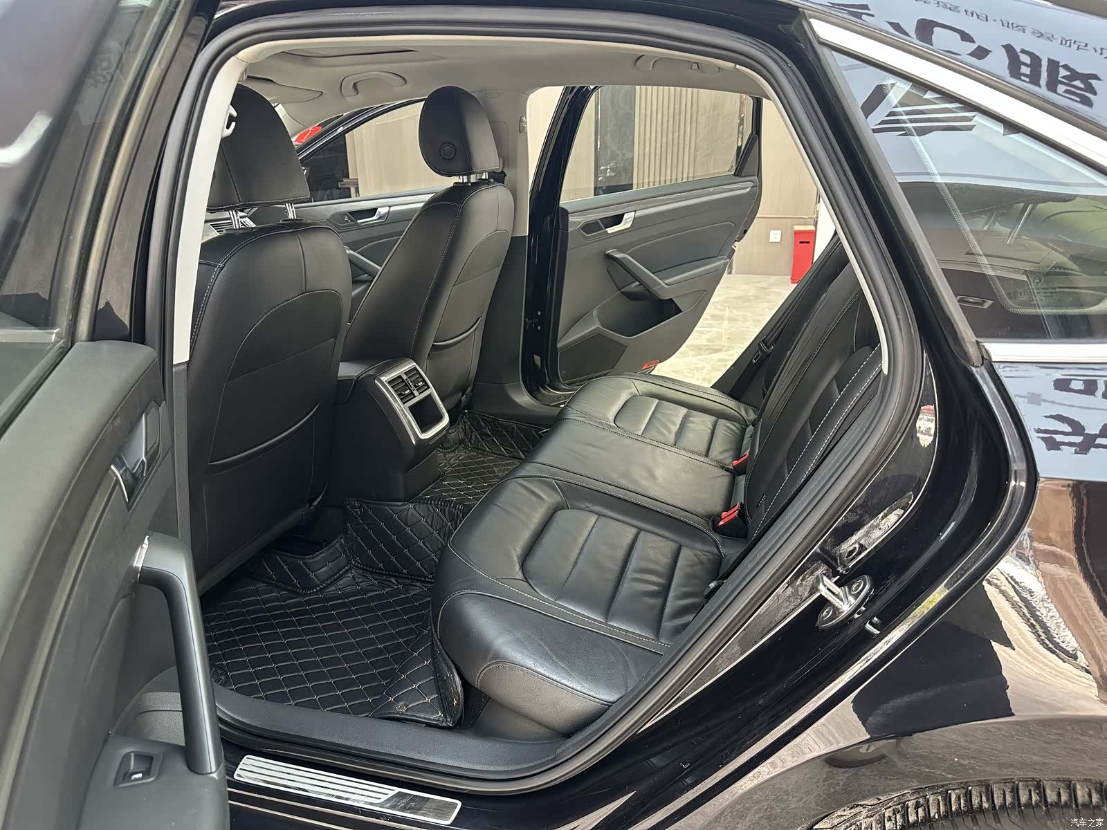 Volkswagen Passat, 2019 14
