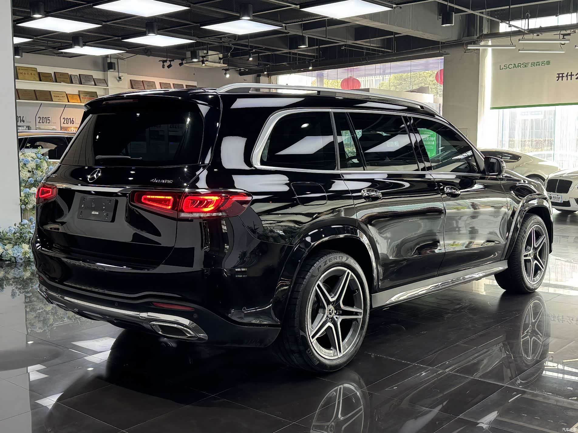 Mercedes-Benz GLS, 2024 6