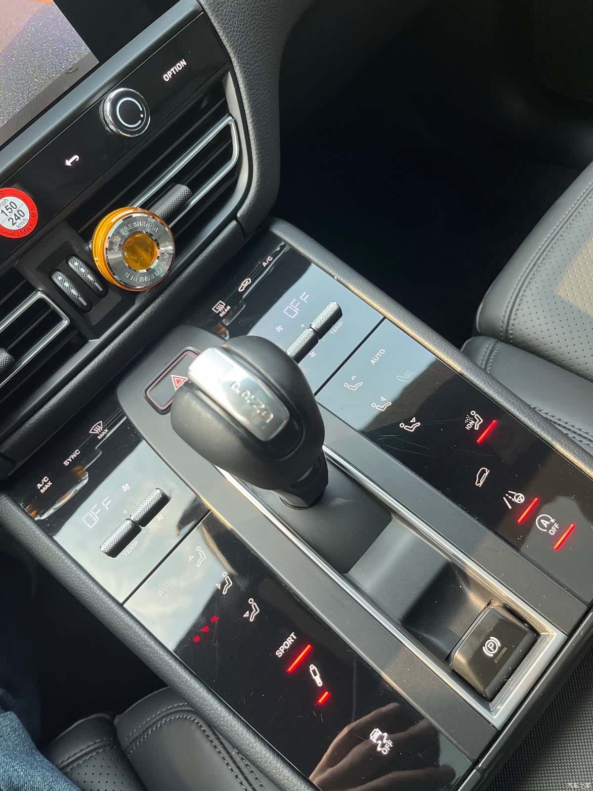 Porsche Macan, 2023 6