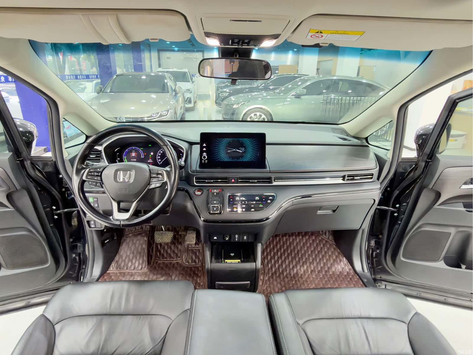 Honda Elysion, 2022 все фото