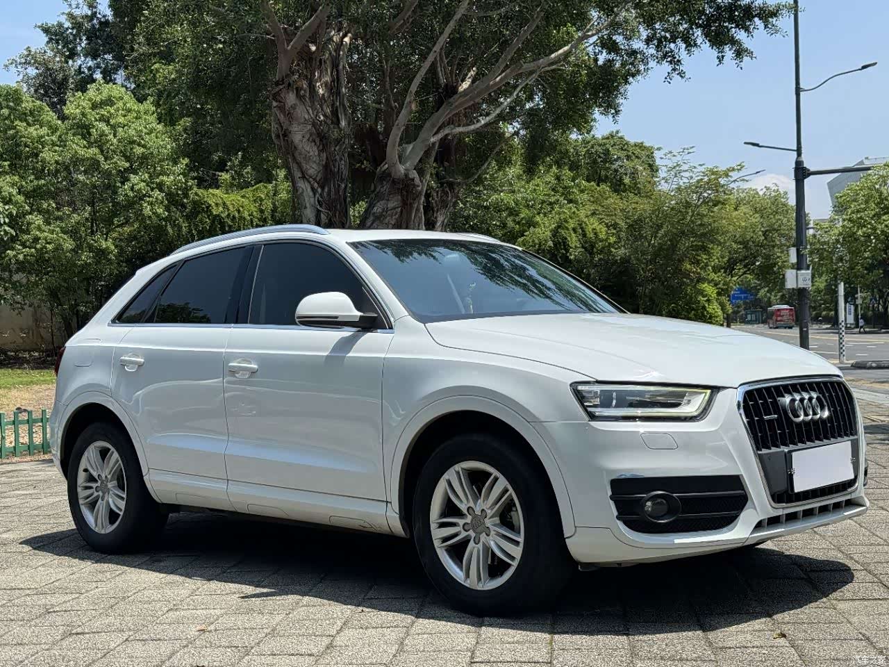 Audi Q3, 2015 3