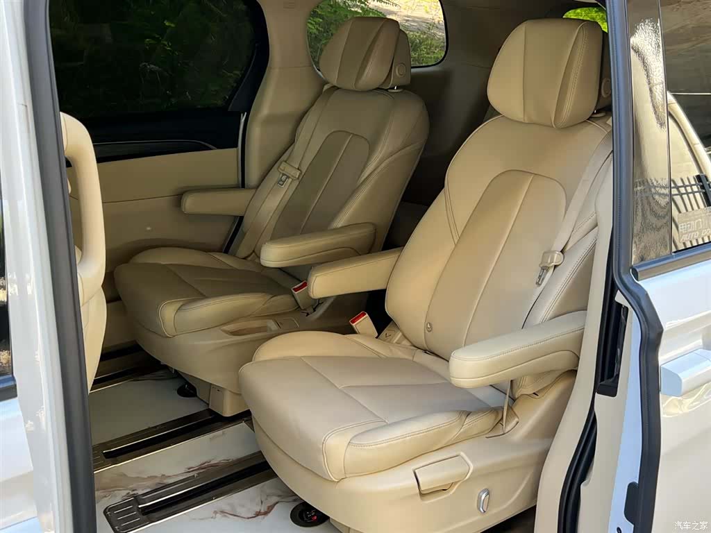 Buick GL8, 2023 15