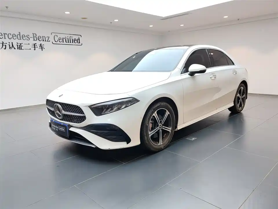 Mercedes-Benz Class A Mercedes-Benz Class A