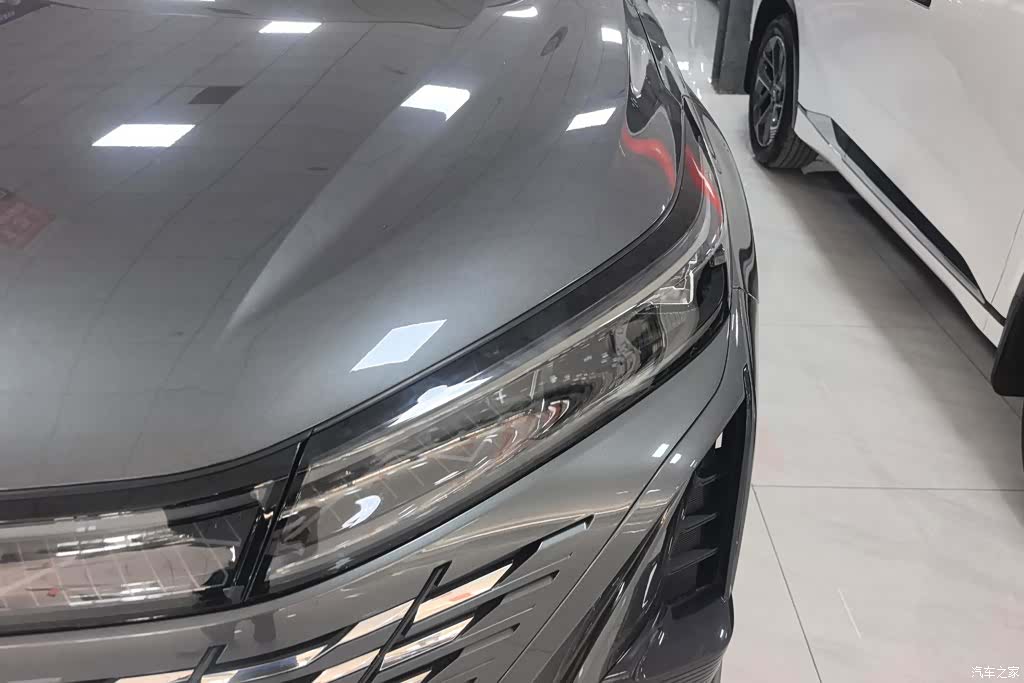 Changan CS75, 2023 все фото