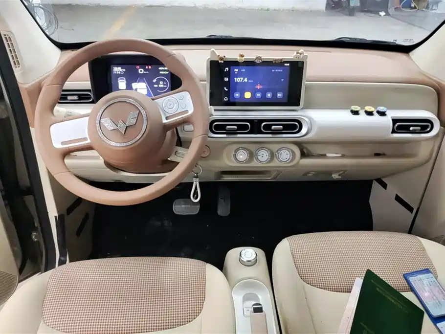Wuling Hongguang MINIEV Wuling Hongguang MINIEV