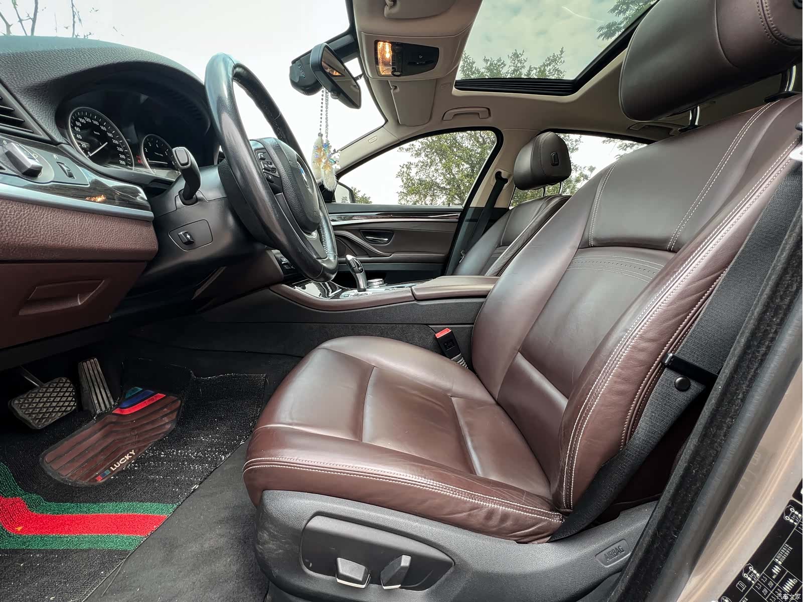 BMW 5 Series, 2014 4