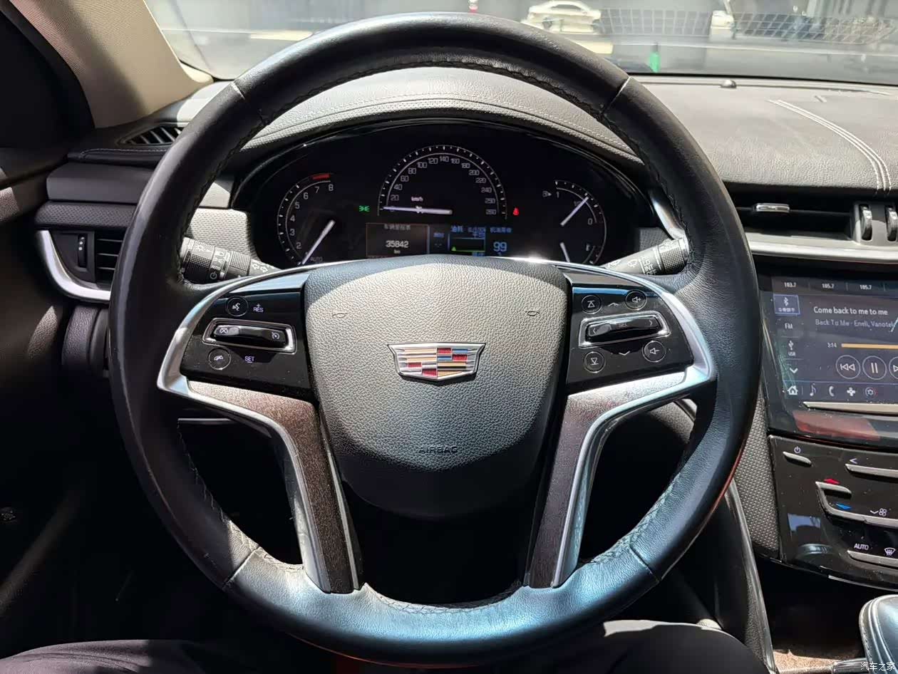 Cadillac XTS, 2019 15